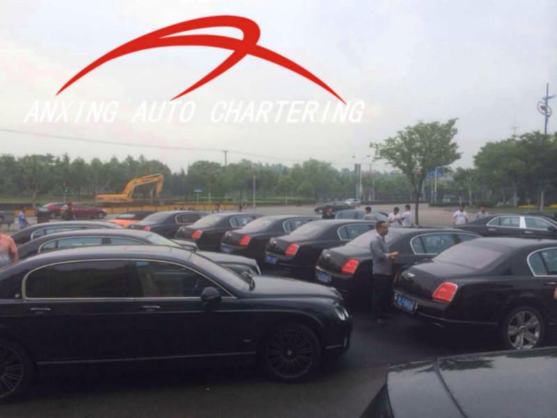 特價跑車租賃勞斯萊斯古斯特拍攝廣告，特價優(yōu)惠租勞斯萊斯古斯特拍電影