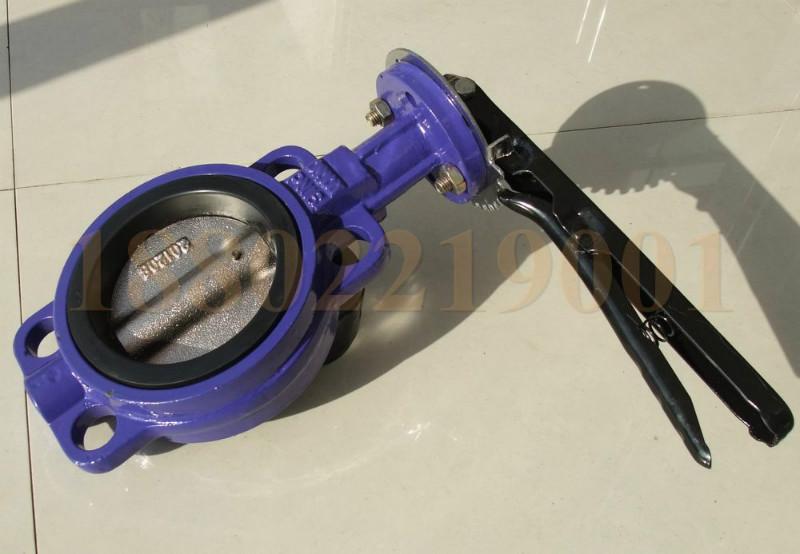 對(duì)夾式軟密封中線蝶閥圖片