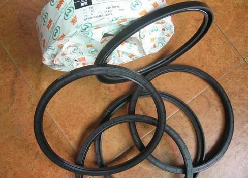 供應NBR材質進口骨架油封