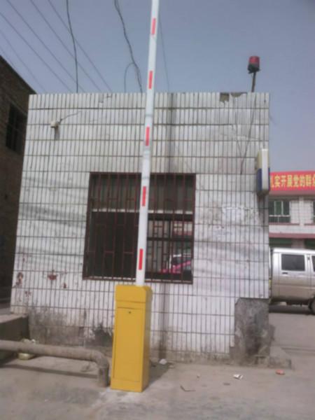電動道閘起落桿廠家.甘肅自動柵欄道閘經(jīng)銷商.甘肅起落桿供應商批發(fā)價格