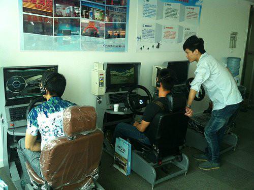 供應(yīng)學(xué)車之星3d模擬駕駛機(jī)代理多少錢