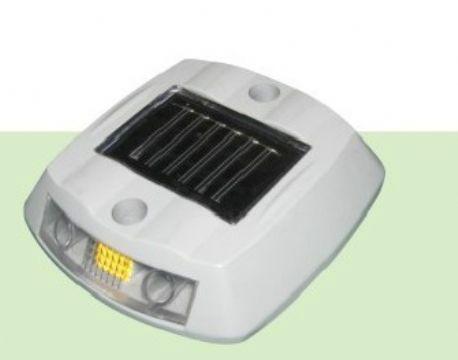 供應(yīng)蝴蝶型太陽能道釘，楚雄市景觀太陽能道釘，楚雄市太陽能燈飾