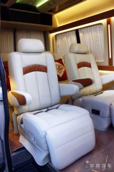 供應(yīng)大通V80房車改裝大通V80內(nèi)飾改裝大通V80房車大通V8