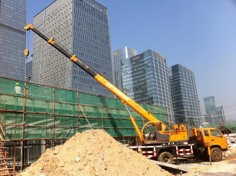 供應廣州市白云區(qū)新市吊車高空車出租