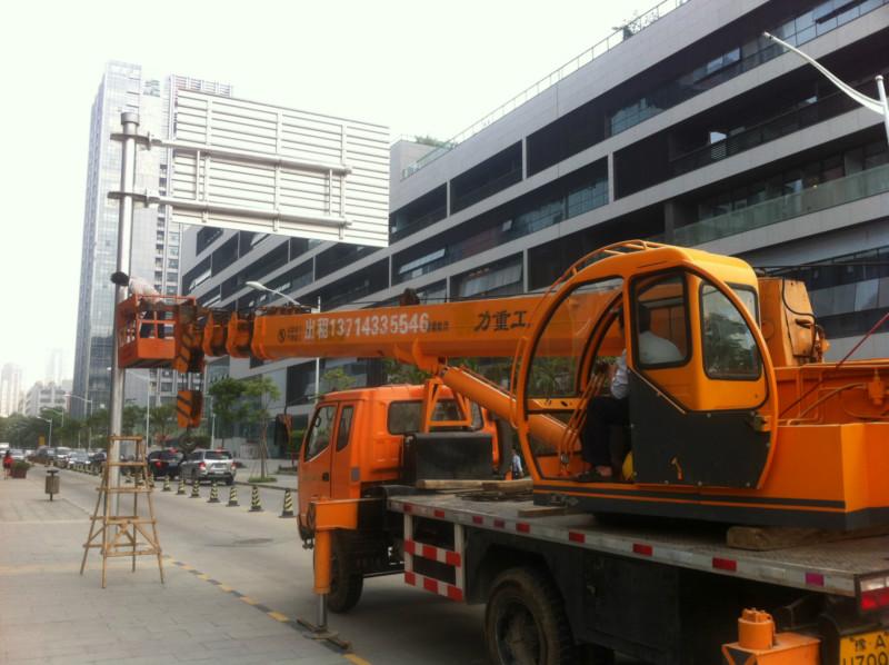 供應廣州市白云區(qū)新市吊車高空車出租