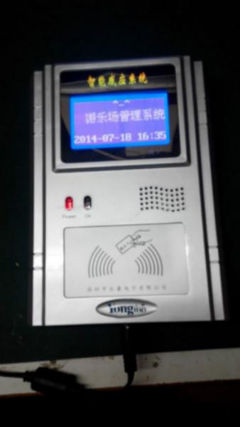性能穩(wěn)定的游樂(lè)場(chǎng)刷卡機(jī)圖片