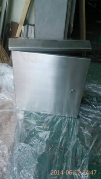 供應(yīng)前單門防雨帽控制箱箱體