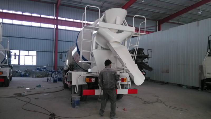供應(yīng)周口攪拌車，周口攪拌車便宜，周口攪拌車多少錢