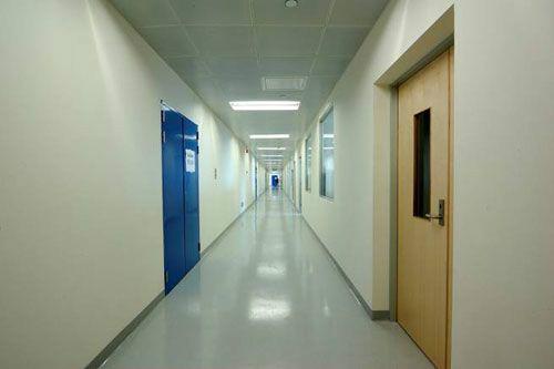 供應(yīng)南陽實驗室整體設(shè)計裝修-鄧州化驗室改造報價-鎮(zhèn)平通風柜-通風櫥報價