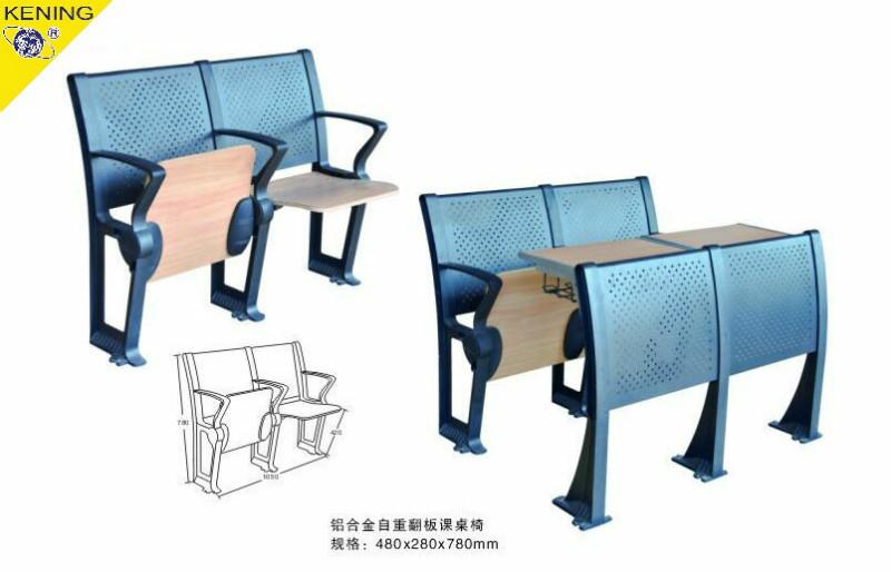 供應(yīng)校用課桌椅廠家，合肥校用課桌椅廠家有哪些