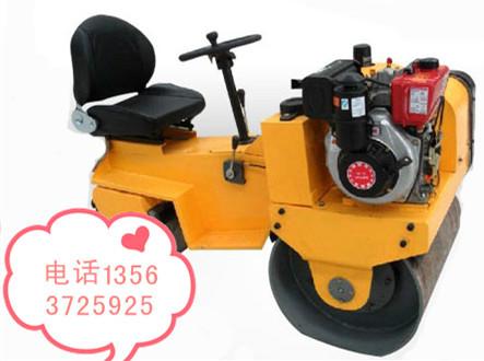 TY-850C山東座駕式壓路機(jī)圖片