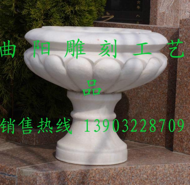 供應(yīng)長春花盆噴泉