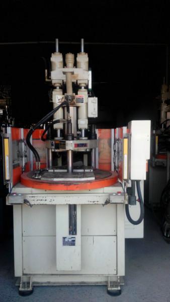 供應(yīng)二手轉(zhuǎn)盤注塑機(jī)轉(zhuǎn)讓