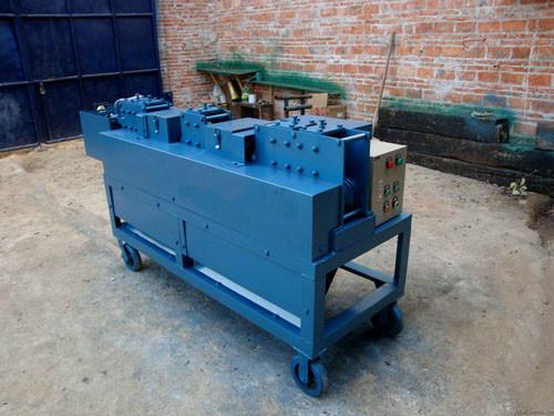 圓管調(diào)直機、鋼管除銹調(diào)直機