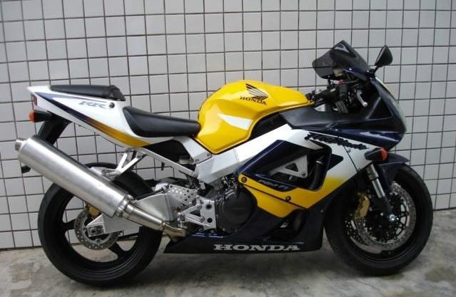 特價本田CBR929RR