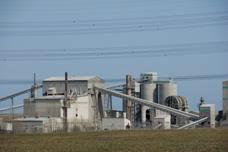 供應(yīng)新疆透氣層布，新疆透氣層布哪里最全，新疆透氣層布專業(yè)生產(chǎn)廠家在哪