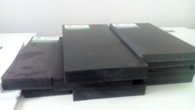 供應(yīng)黑色PVC發(fā)泡板