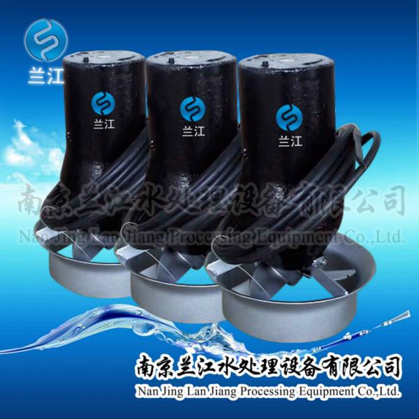 供應(yīng)鑄件式潛水?dāng)嚢铏C(jī)（QJB2.2lw-6kw）