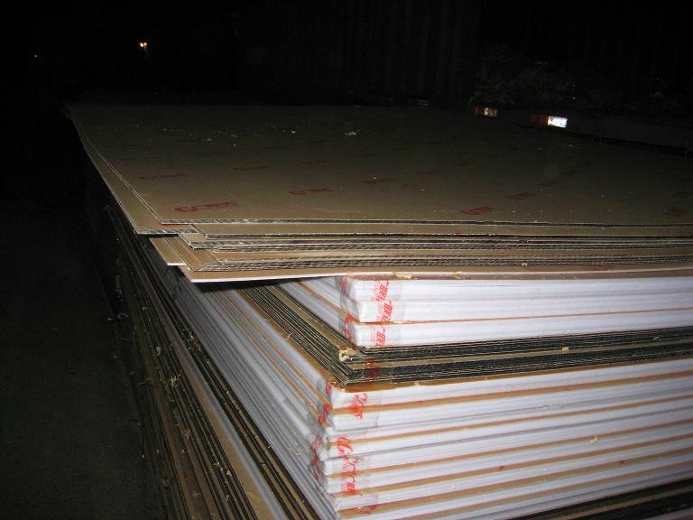 亞克力乳白有機(jī)板價(jià)格   湖南乳白有機(jī)玻璃板材現(xiàn)貨供應(yīng)