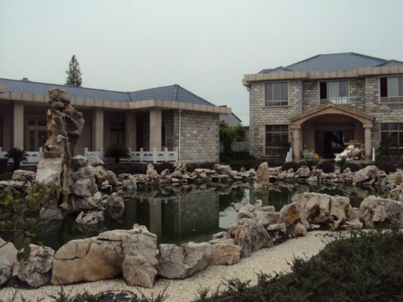 供應(yīng)江蘇揚(yáng)中哪里的太湖石假山*，江蘇揚(yáng)中專業(yè)生產(chǎn)太湖石假山江蘇揚(yáng)中