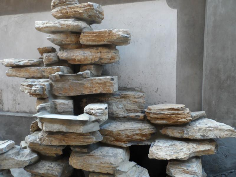 供應(yīng)浙江寧波哪里有千層石假山賣，浙江寧波千層石假山供應(yīng)商浙江寧波千層