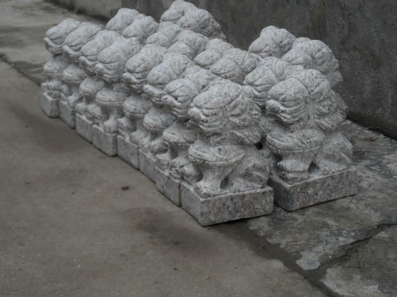 哪里有陵墓小石獅子賣圖片