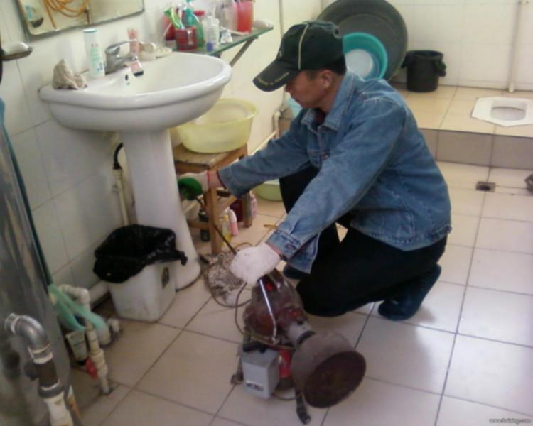 昌平區(qū)天通苑疏通馬桶廁所管道疏通圖片