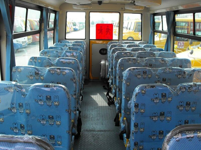 供應(yīng)19座校車