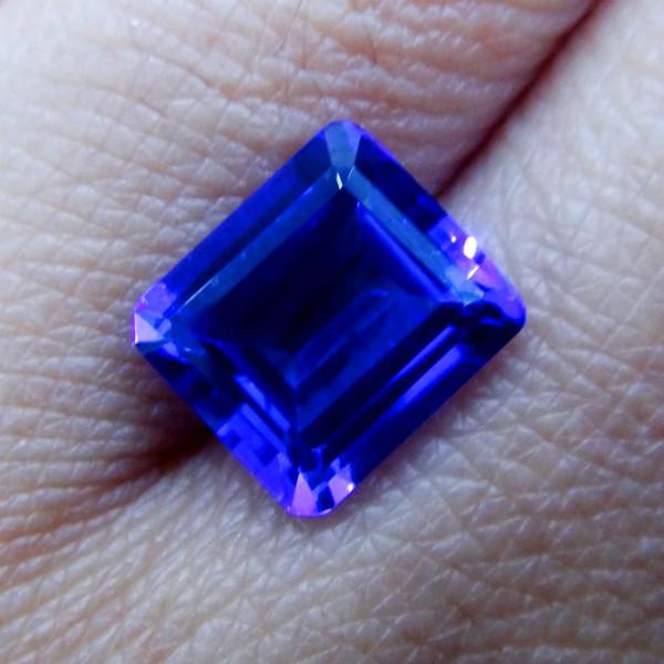 供應(yīng)八角方形坦桑裸石戒面北京坦桑石裸石的價(jià)格