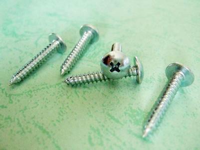 供應(yīng)佛山不銹鋼304十字槽大扁頭自攻釘 順德不銹鋼廠家生產(chǎn)自攻釘非標(biāo)訂做