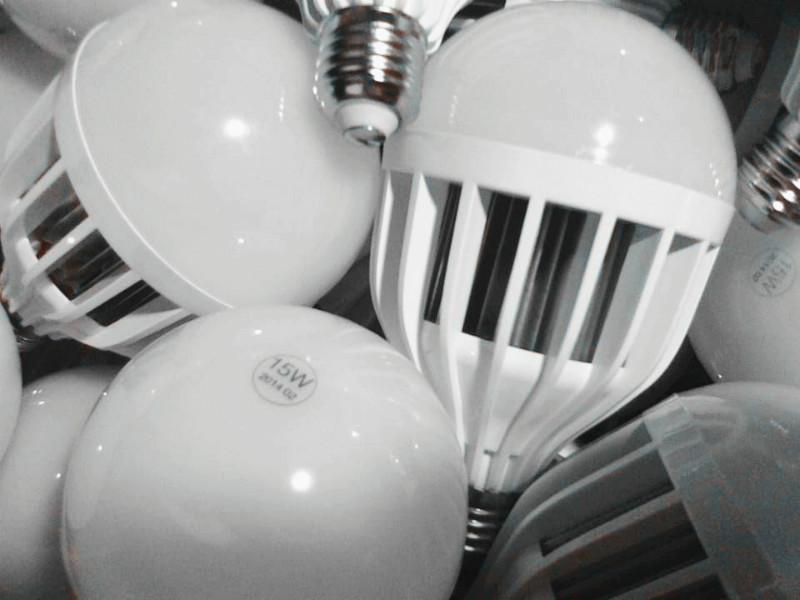 供應(yīng)低壓12V球泡廠家批發(fā)價(jià)格