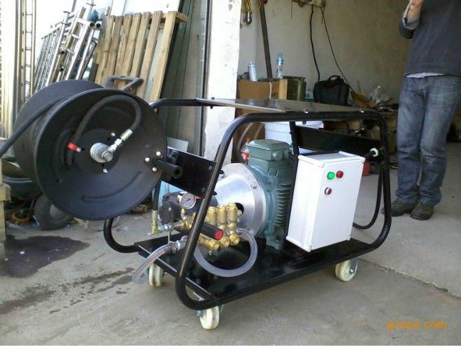 供應(yīng)下水管道疏通機(jī)