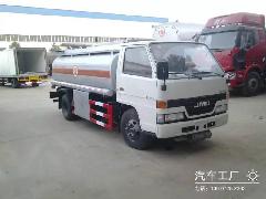 油槽車生產(chǎn)廠家促銷了熱線13607282233