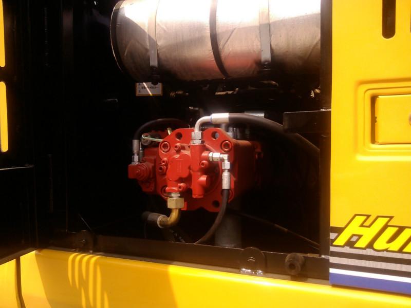 供應貴州省銷售恒特120輪胎式挖掘機