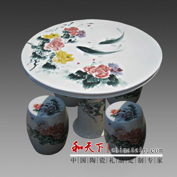 供應(yīng)陶瓷桌凳景德鎮(zhèn)陶瓷瓷桌、青花陶瓷桌子陶瓷凳子、粉彩陶瓷桌凳、手繪