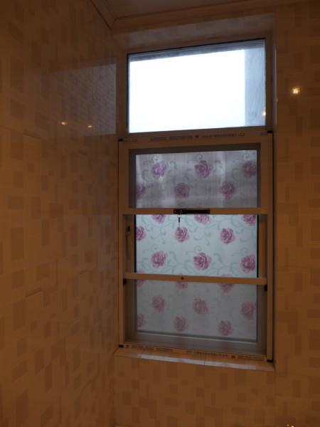 供應*卷簾式隱形紗窗推拉紗門廠家