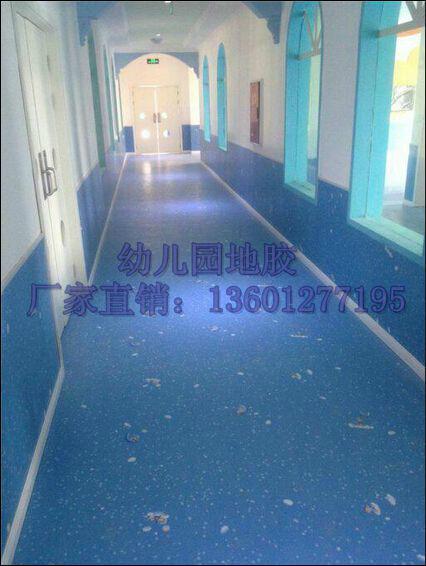 呂梁幼兒園卡通地板圖片