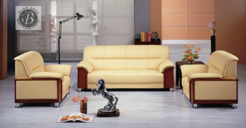 供應(yīng)河西沙發(fā)翻新真皮沙發(fā)翻新