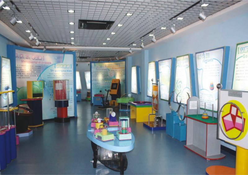 社區(qū)學(xué)?？萍拣^科普器材展品無皮鼓-科技館科普器材生產(chǎn)-科技館科普器材廠家