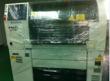 供應(yīng)富士中速貼片機(jī)XP142E