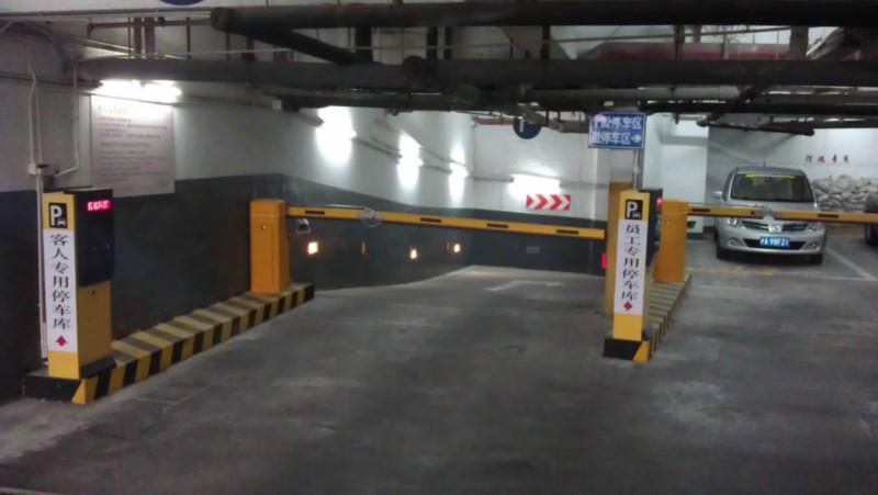 供應(yīng)停車收費系統(tǒng)（老小區(qū)改造）