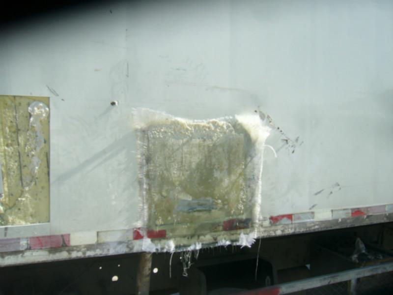 供應(yīng)車廂玻璃鋼維修