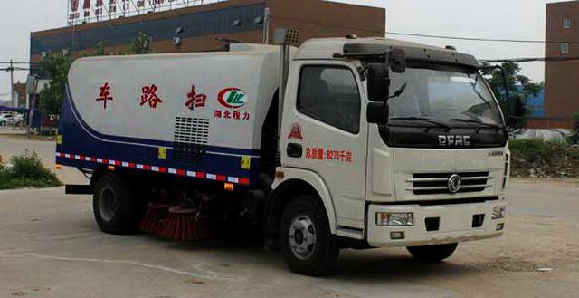 供應(yīng)直銷宜春市清掃車/東風凱普特國四道路清掃車