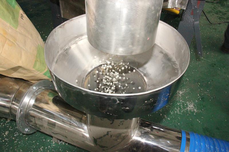 南京聚力塑機*供應(yīng)雙階擠出機水下切粒設(shè)備 高產(chǎn)出高性能