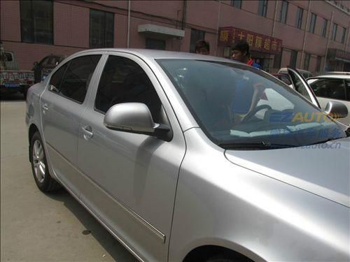 石家莊龍膜汽車太陽膜哪里去斯柯達(dá)明銳龍膜前檔AIR80暢悅80ELT