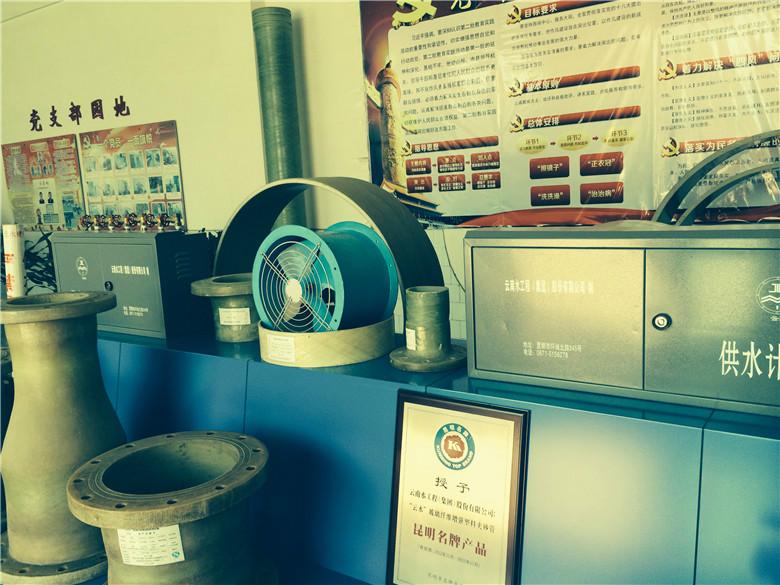 供應云南玻璃鋼夾砂管，昆明玻璃鋼夾砂管廠家生產(chǎn)直銷 云南玻璃鋼夾砂管供應