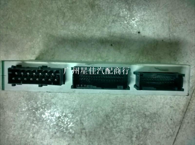 供應(yīng)廣州寶馬Z4燈光電腦3氙氣大燈模塊，寶馬3.0跑車配件改裝