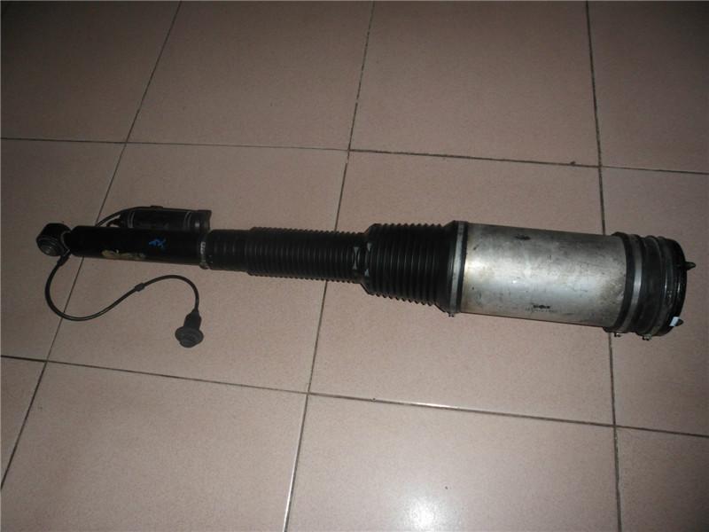 供應(yīng)奔馳S系220后機(jī)奔馳后減振器避震S350S500S600