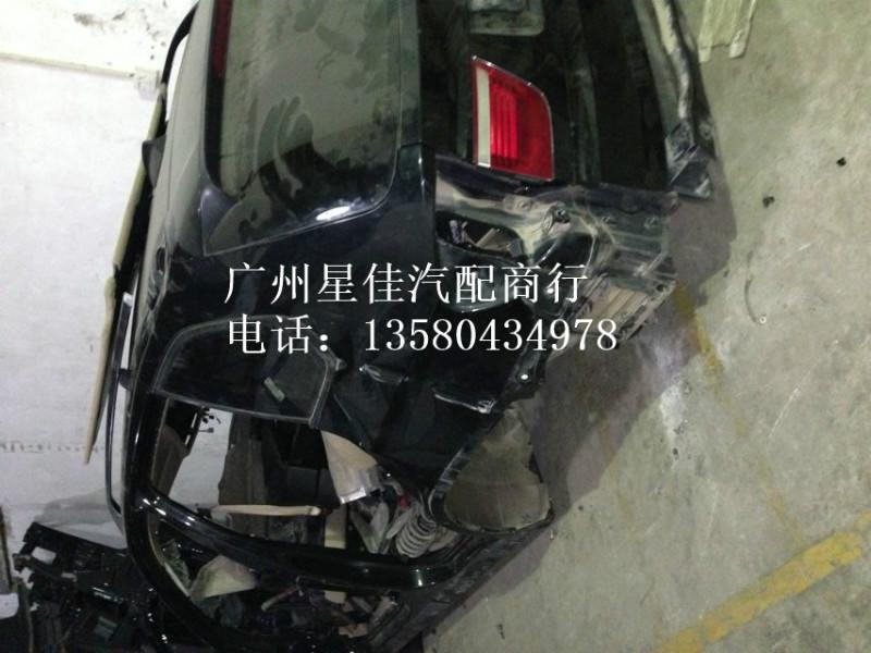 供應(yīng)廣州寶馬X5E70拆車配件,寶馬X5 E70后副總成尾副車殼