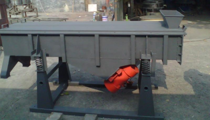 供應(yīng)嘉銀直線振動篩，直線振動篩價格，振動篩廠家